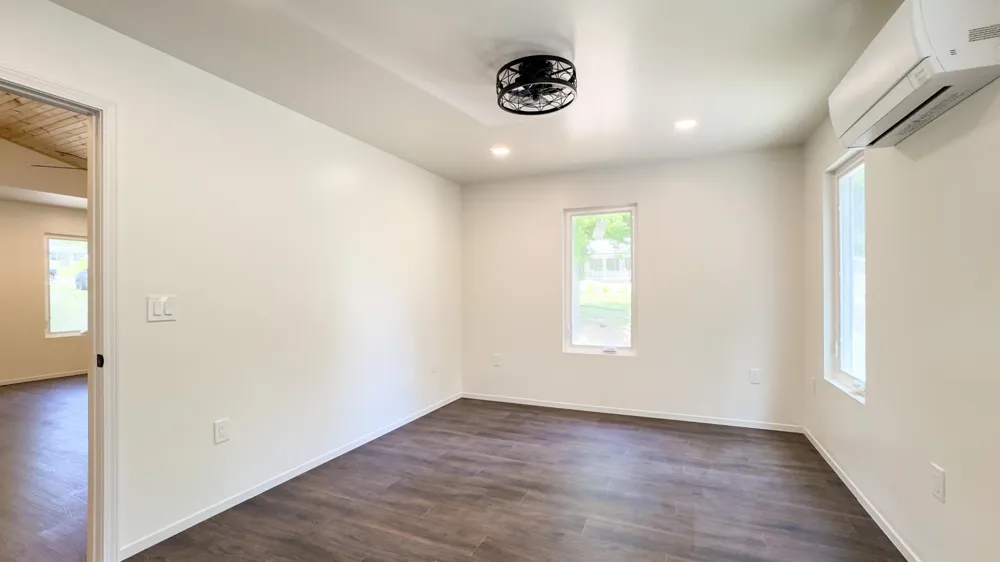 144 Caron Drive Spring City, TN 37381