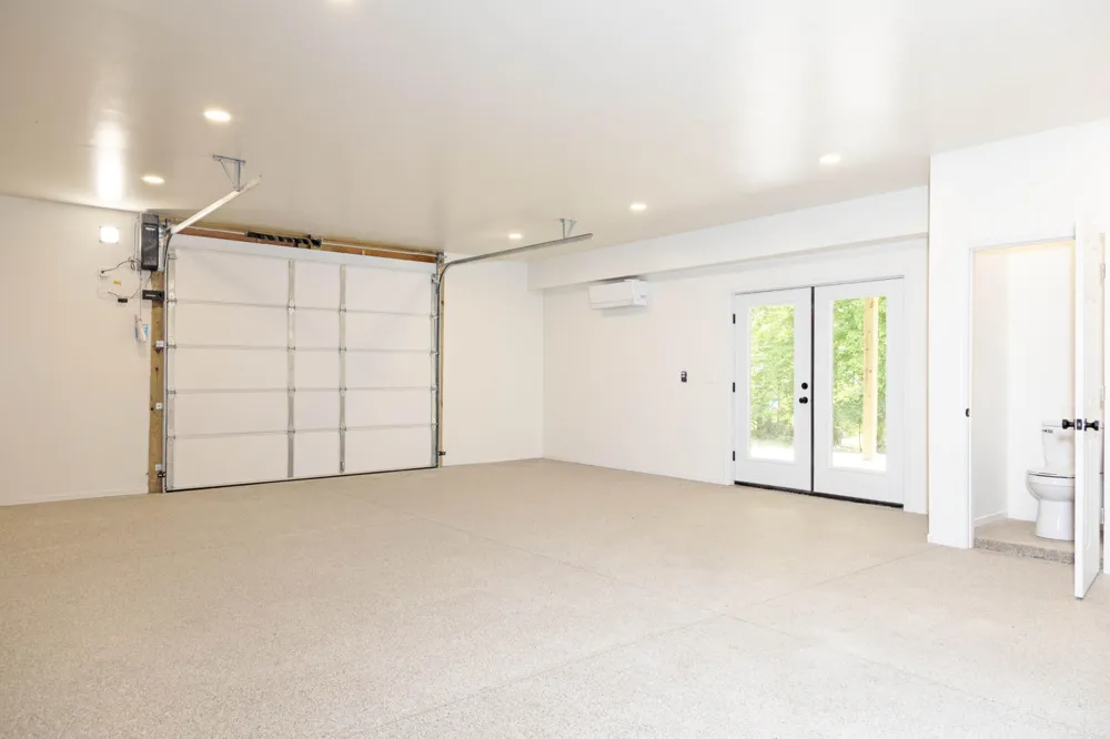 144 Caron Drive Spring City, TN 37381