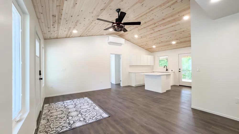 144 Caron Drive Spring City, TN 37381