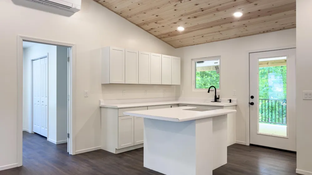 144 Caron Drive Spring City, TN 37381