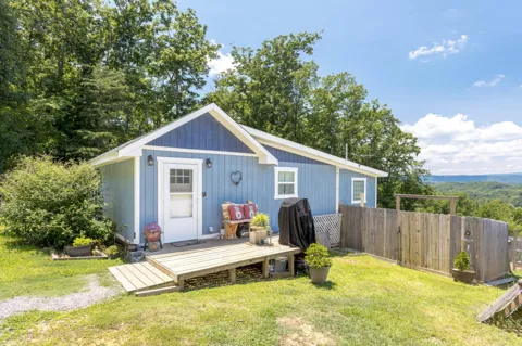 1210 Spruce Drive