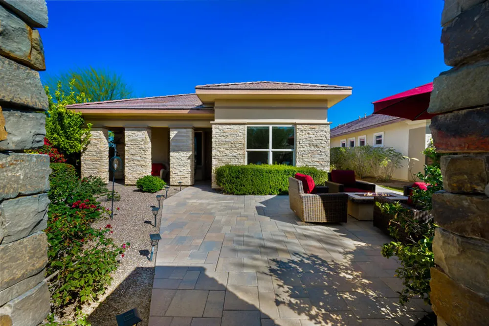 82707 Monarchos Indio, CA 92201