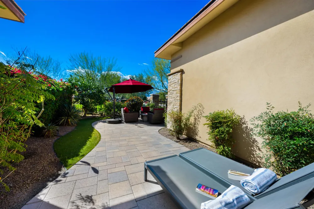 82707 Monarchos Indio, CA 92201