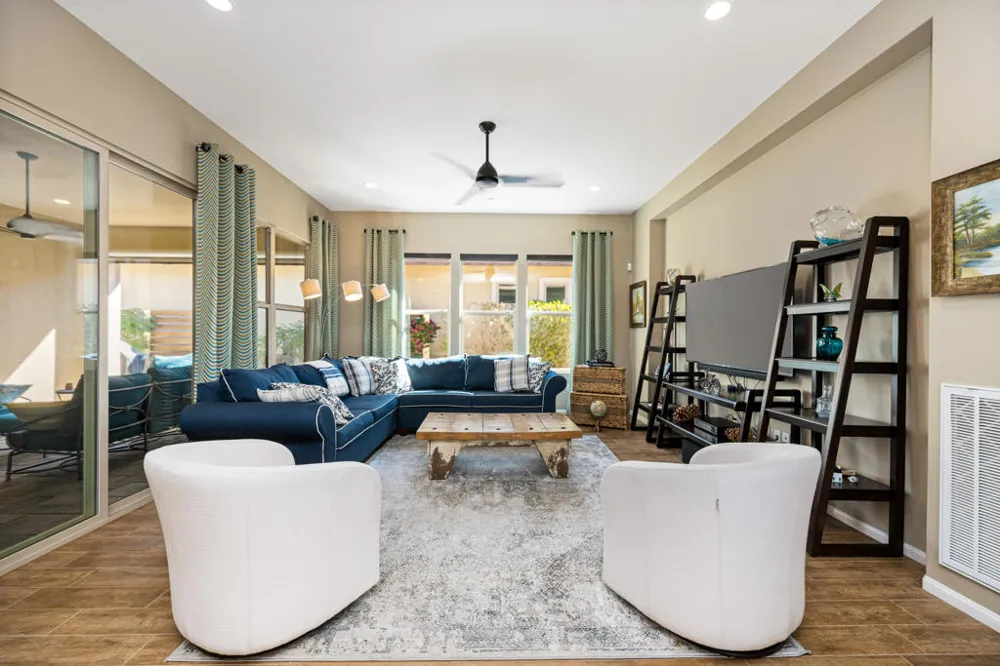82707 Monarchos Indio, CA 92201