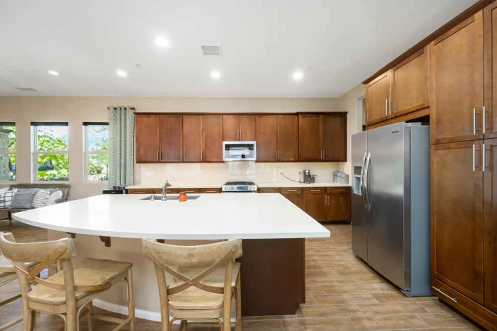 82707 Monarchos Indio, CA 92201