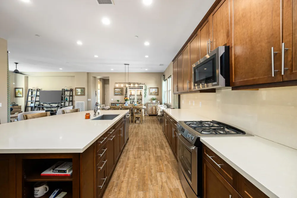 82707 Monarchos Indio, CA 92201