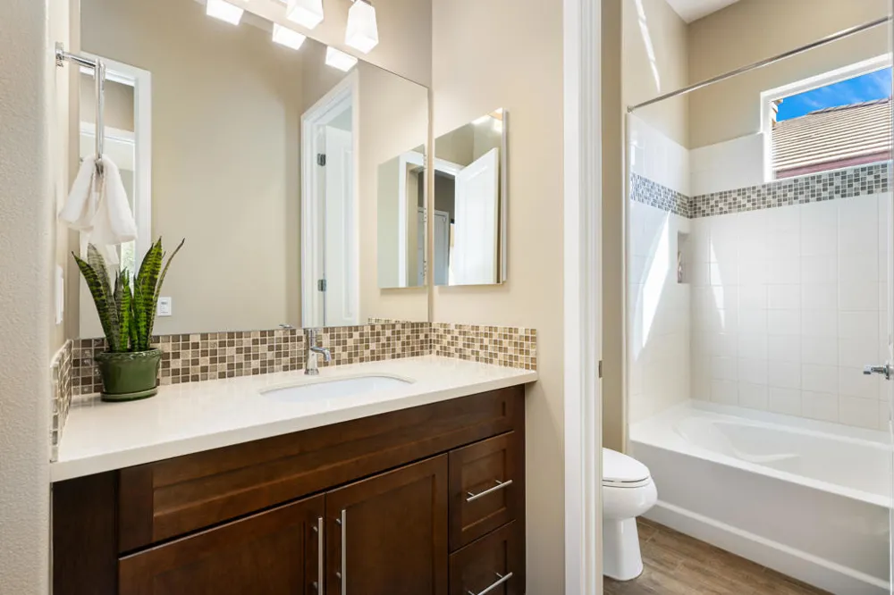 82707 Monarchos Indio, CA 92201
