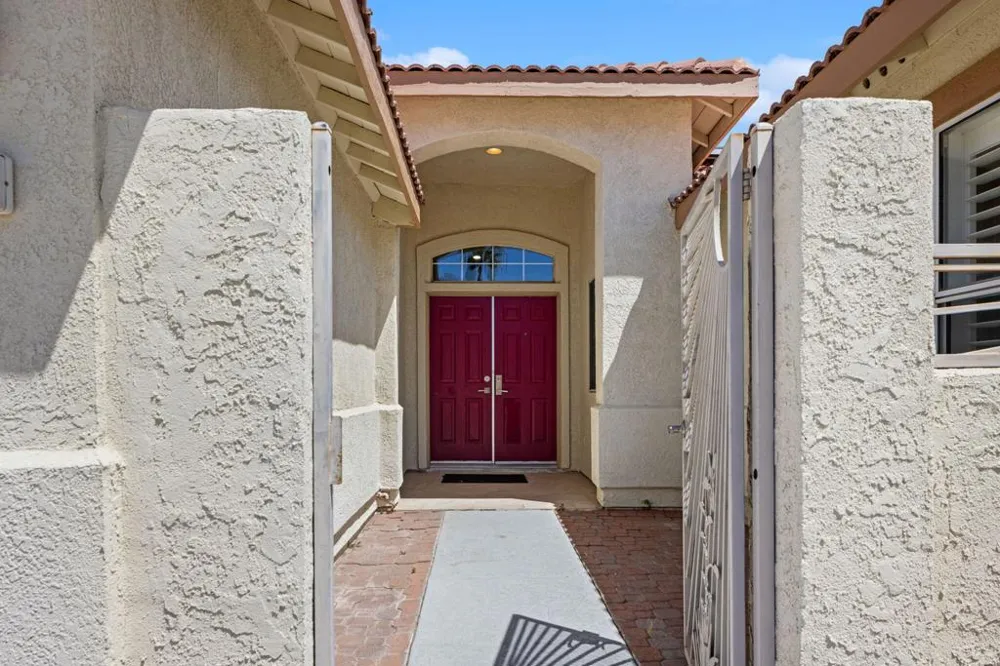 37762 Drexell Drive Palm Desert, CA 92211