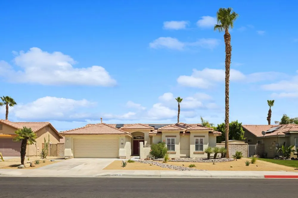 37762 Drexell Drive Palm Desert, CA 92211