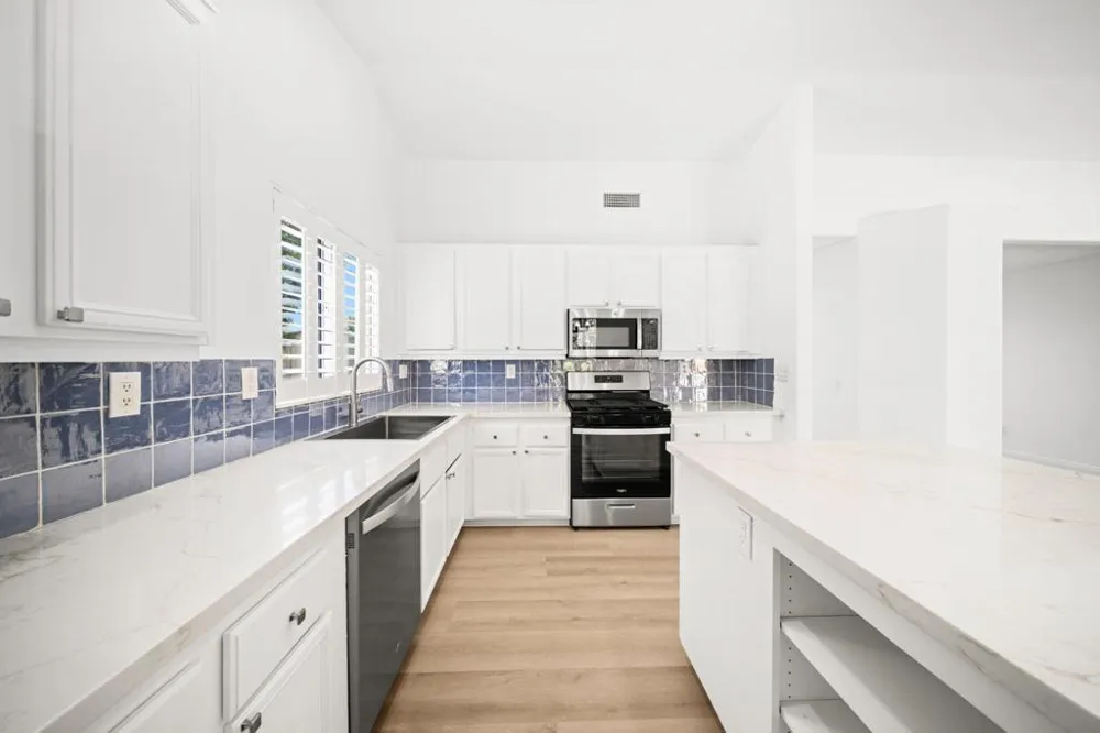 37762 Drexell Drive Palm Desert, CA 92211