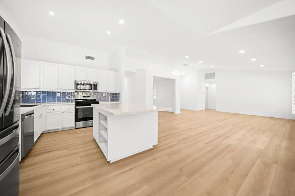 37762 Drexell Drive Palm Desert, CA 92211
