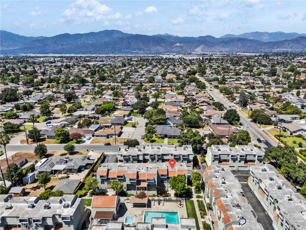 1814 Seattle Street West Covina, CA 91790
