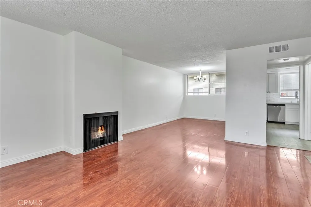 1814 Seattle Street West Covina, CA 91790