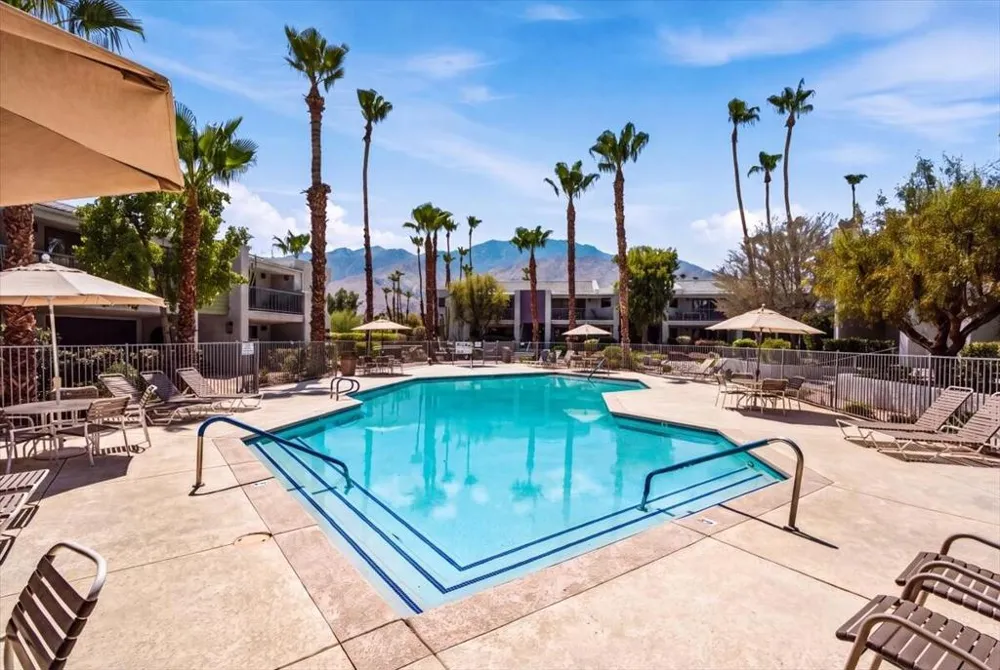 3155 E Ramon Road #906 Palm Springs, CA 92264