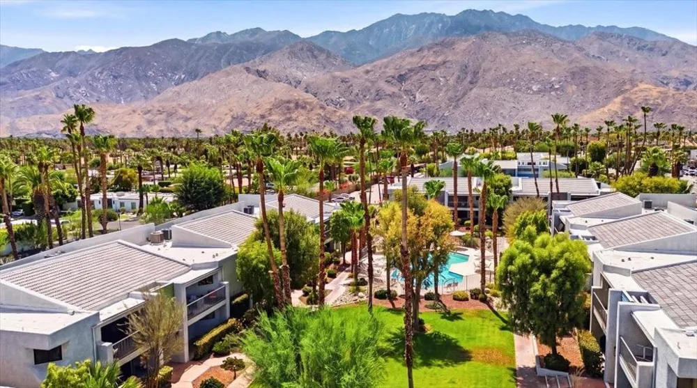 3155 E Ramon Road #906 Palm Springs, CA 92264