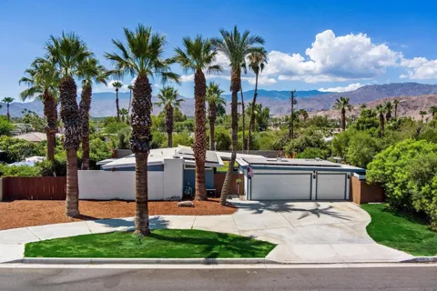 72879 Arboleda Drive