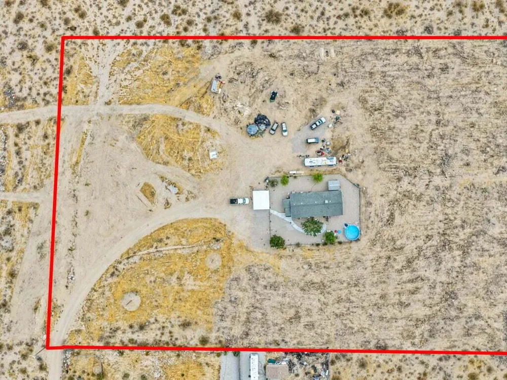7780 Fairlane Road Lucerne Valley, CA 92356