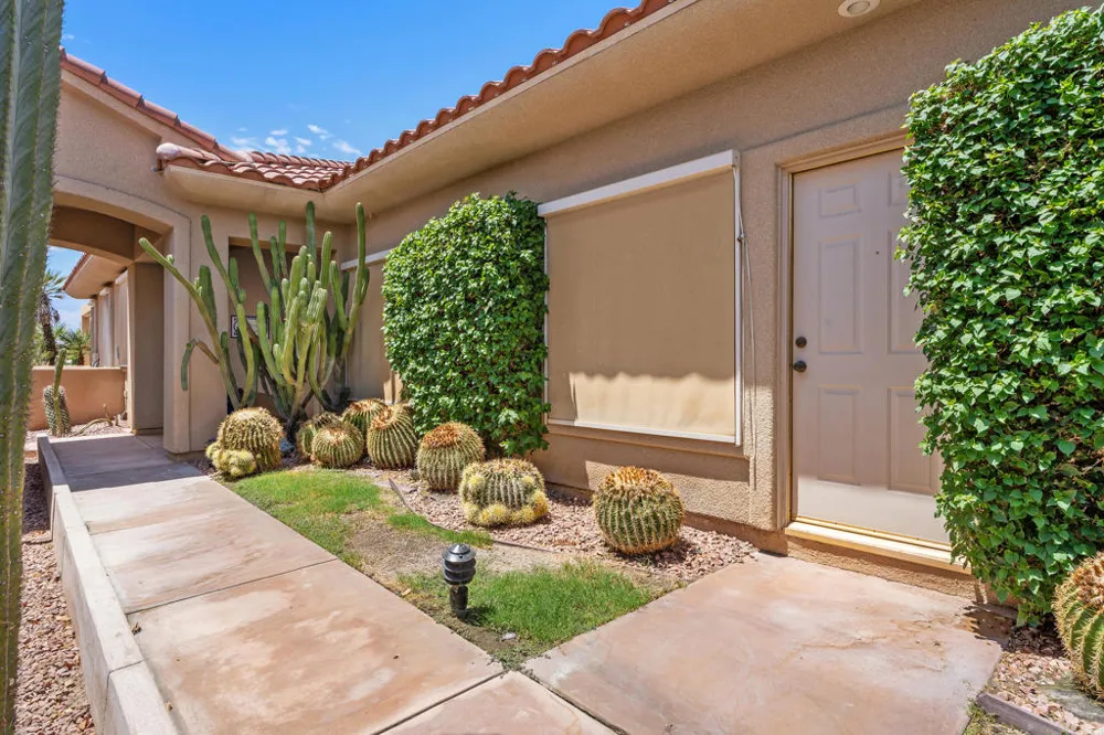 112 Kavenish Drive Rancho Mirage, CA 92270