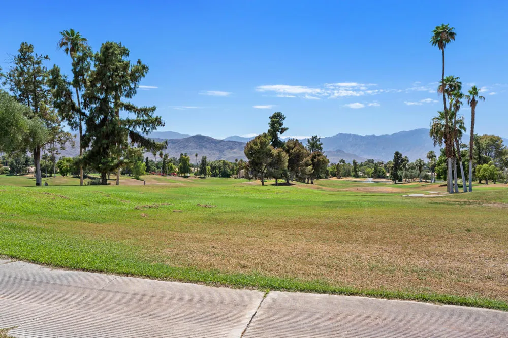 112 Kavenish Drive Rancho Mirage, CA 92270