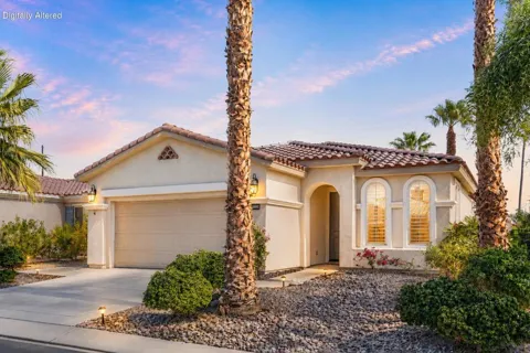 80292 Avenida Linda Vista