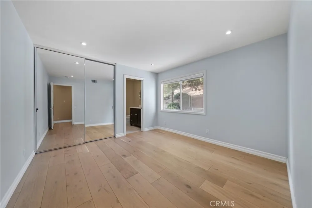 27880 Mount Whitney Yorba Linda, CA 92887