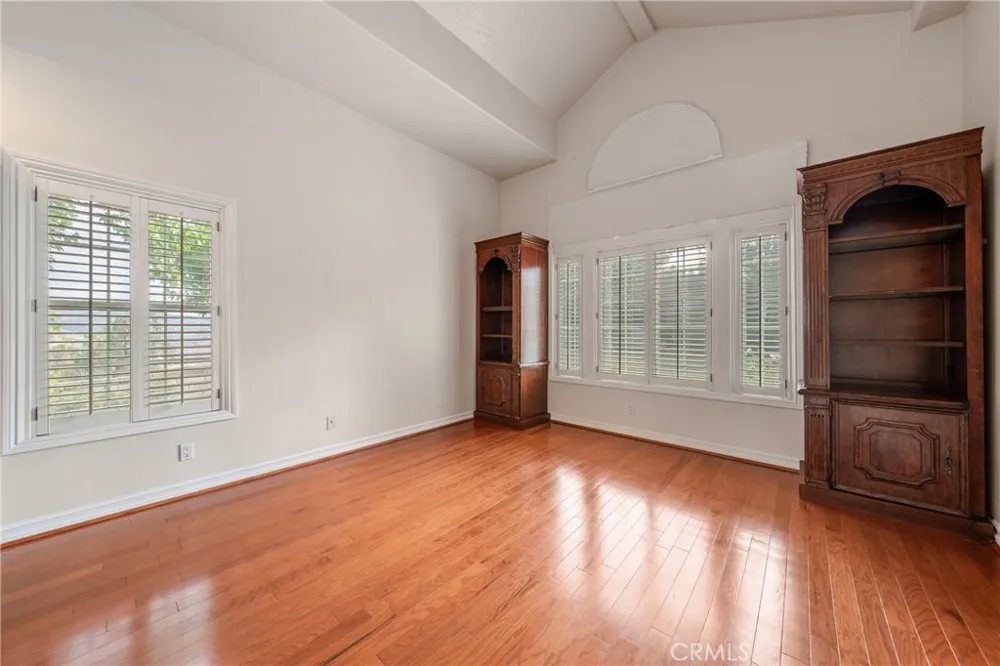 27880 Mount Whitney Yorba Linda, CA 92887