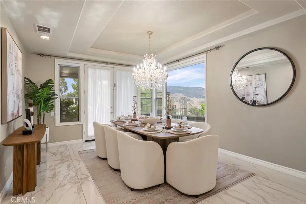 27880 Mount Whitney Yorba Linda, CA 92887