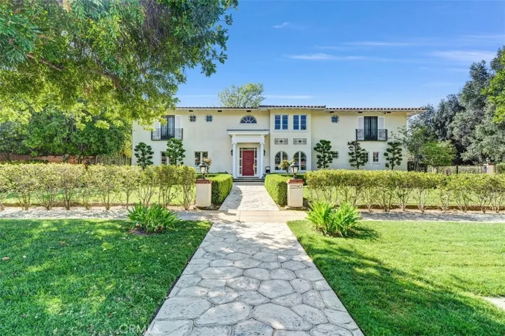 2290 Lombardy San Marino, CA 91108