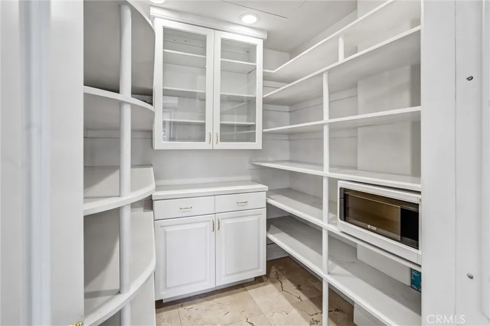 2290 Lombardy San Marino, CA 91108