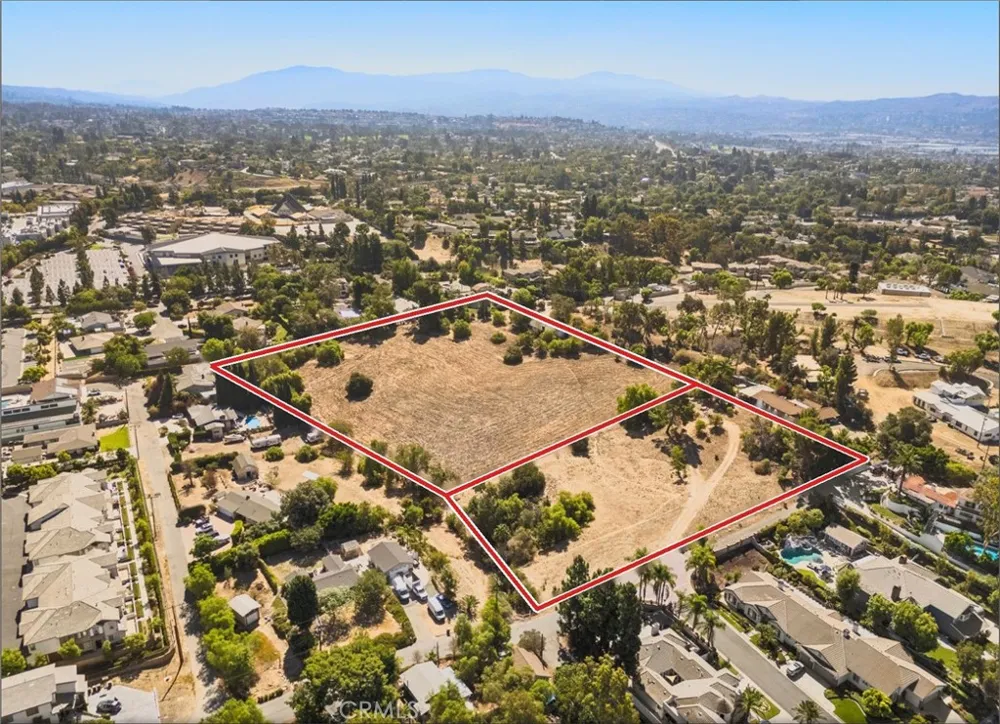 5225 Highland Avenue Yorba Linda, CA 92886