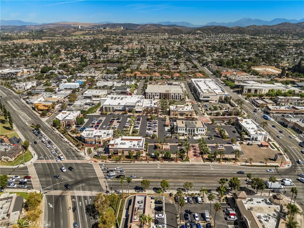 5225 Highland Avenue Yorba Linda, CA 92886