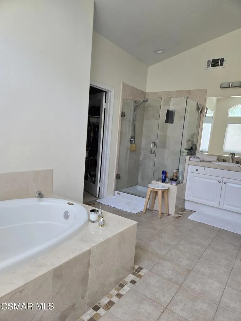 6364 Deerbrook Road Oak Park, CA 91377