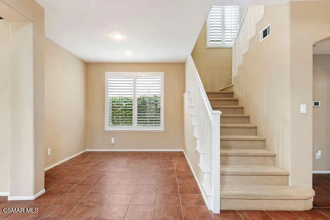11805 Catania Court Moorpark, CA 93021