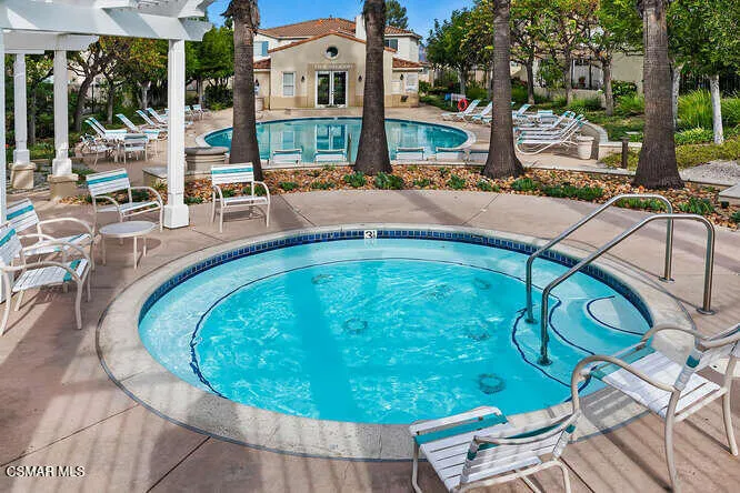 11805 Catania Court Moorpark, CA 93021