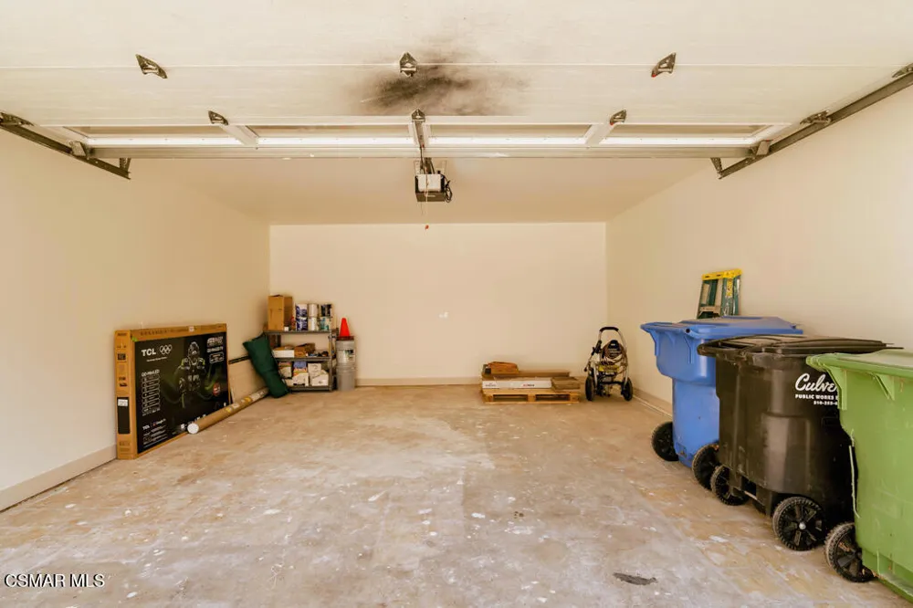 11118 Lindblade Street Culver City, CA 90230