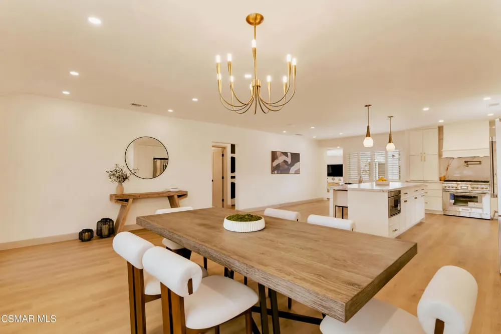 11118 Lindblade Street Culver City, CA 90230