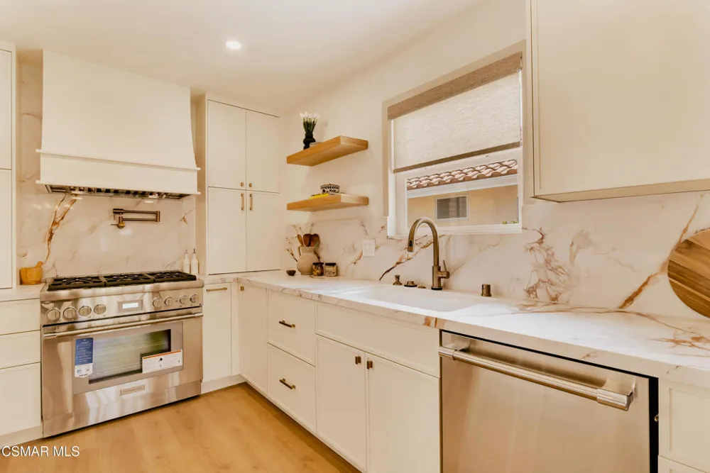 11118 Lindblade Street Culver City, CA 90230