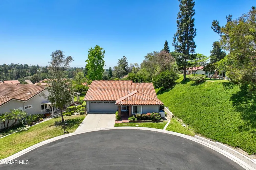 23761 Calle Azorin Mission Viejo, CA 92692