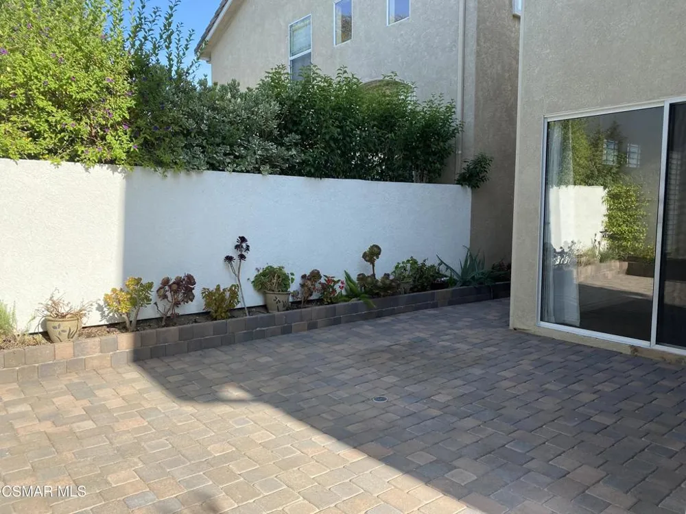 30805 Genova Court Westlake Village, CA 91362