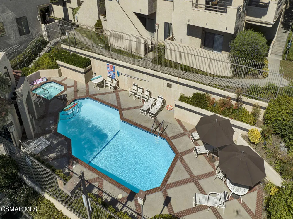 185 Mcafee Court Thousand Oaks, CA 91360