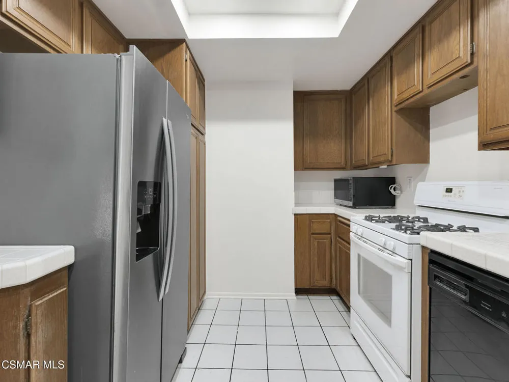 185 Mcafee Court Thousand Oaks, CA 91360