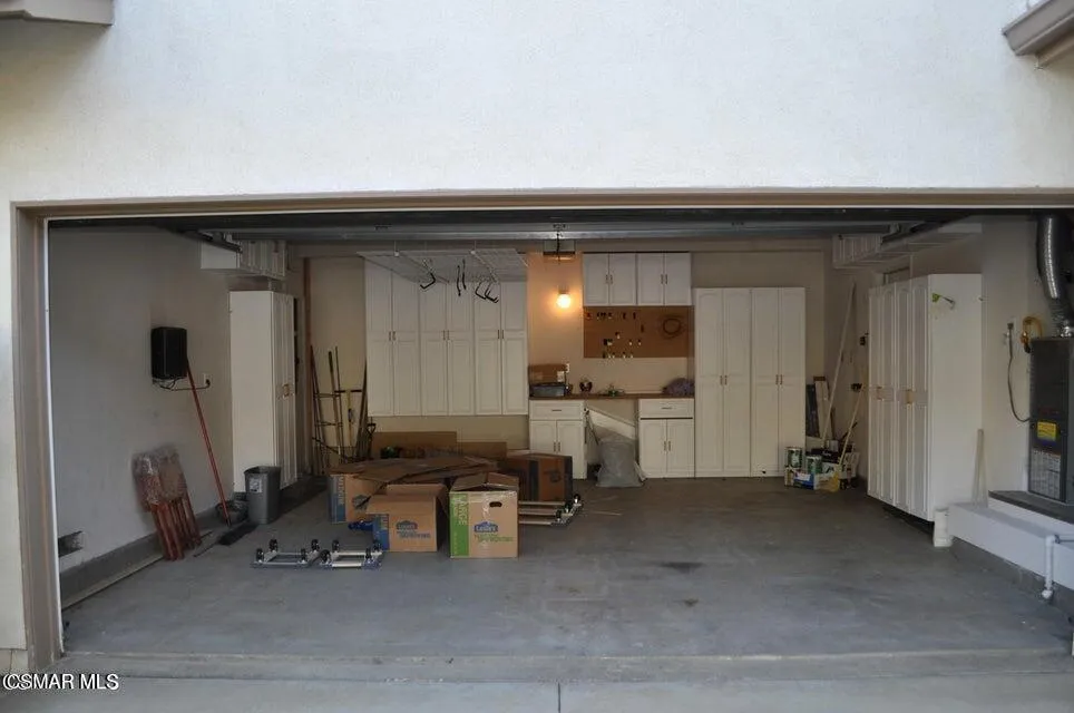 1596 Blue Canyon Street Newbury Park, CA 91320