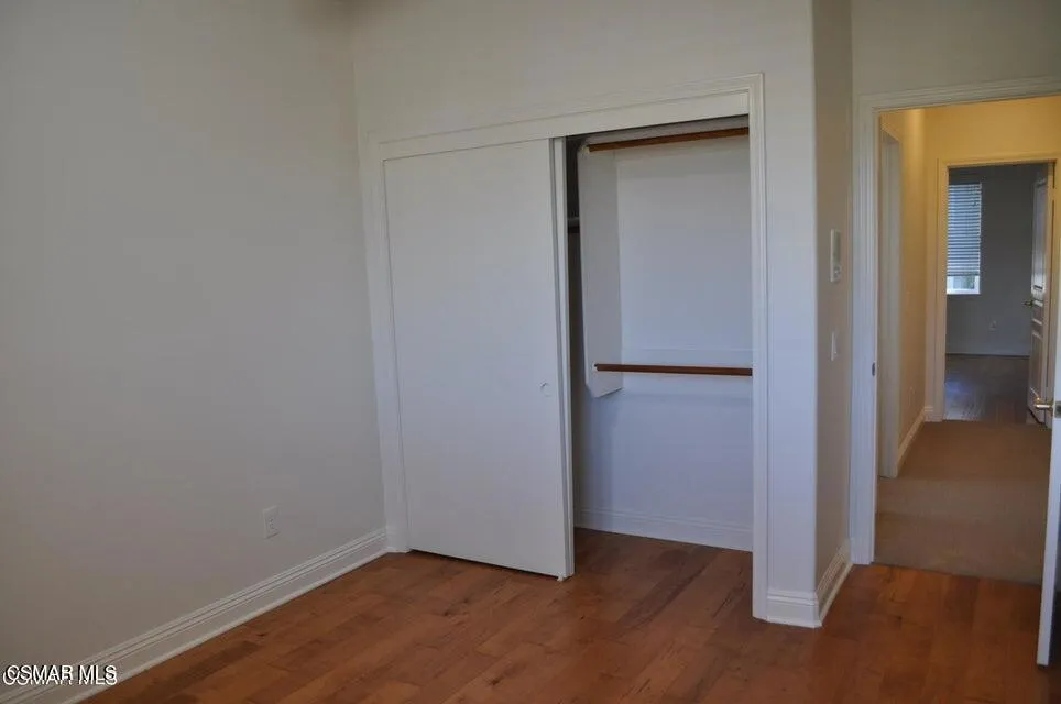 1596 Blue Canyon Street Newbury Park, CA 91320