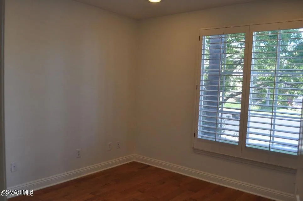 1596 Blue Canyon Street Newbury Park, CA 91320
