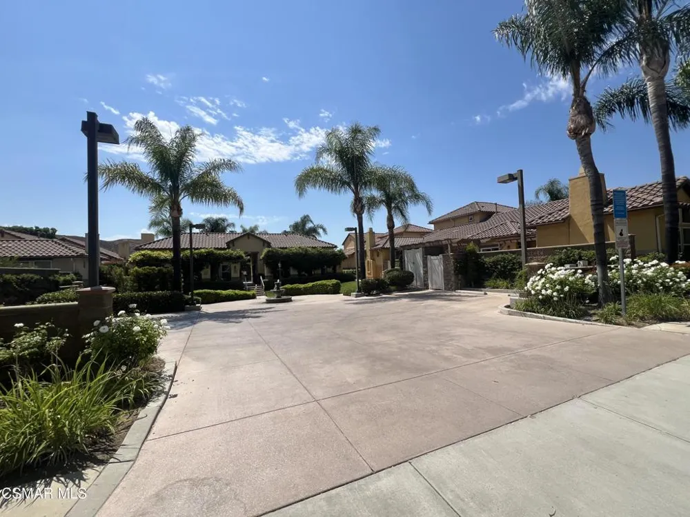 5179 Pine Rose Court #10 Simi Valley, CA 93063