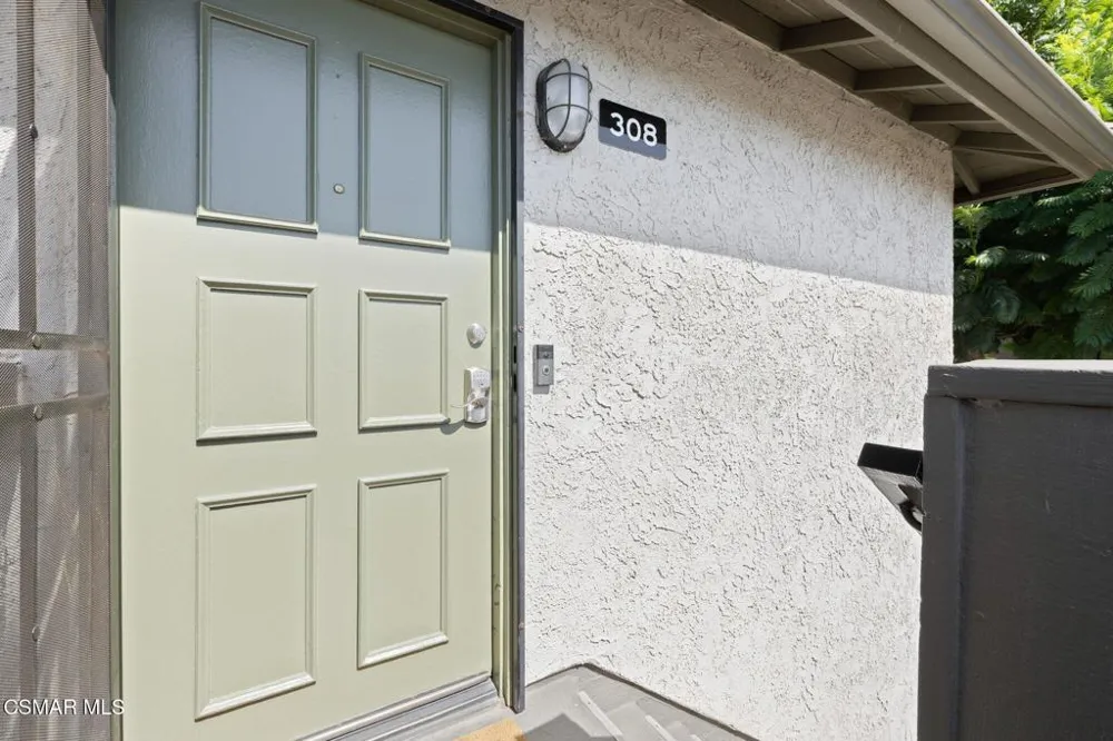 150 E Los Angeles Avenue #308 Moorpark, CA 93021