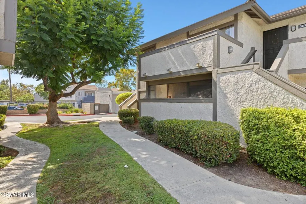 150 E Los Angeles Avenue #308 Moorpark, CA 93021