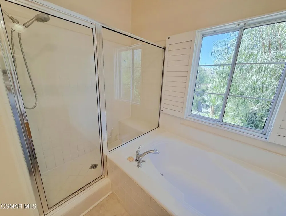 3140 La Casa Court Thousand Oaks, CA 91362