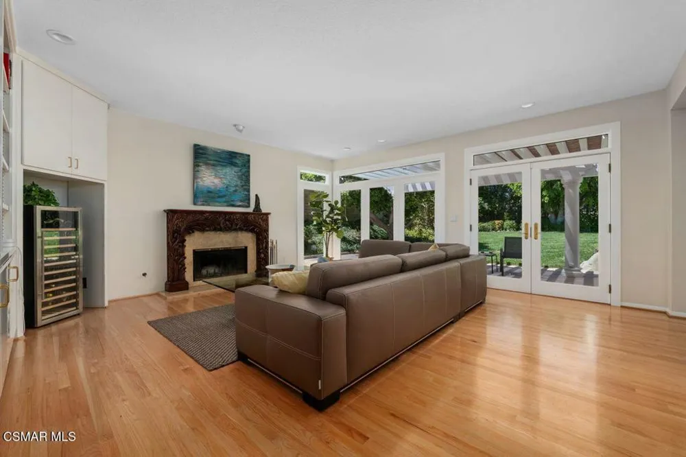 7616 Ashton Court West Hills, CA 91304