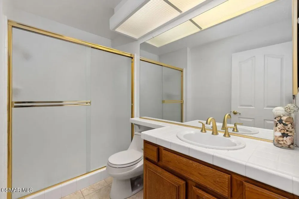 7616 Ashton Court West Hills, CA 91304